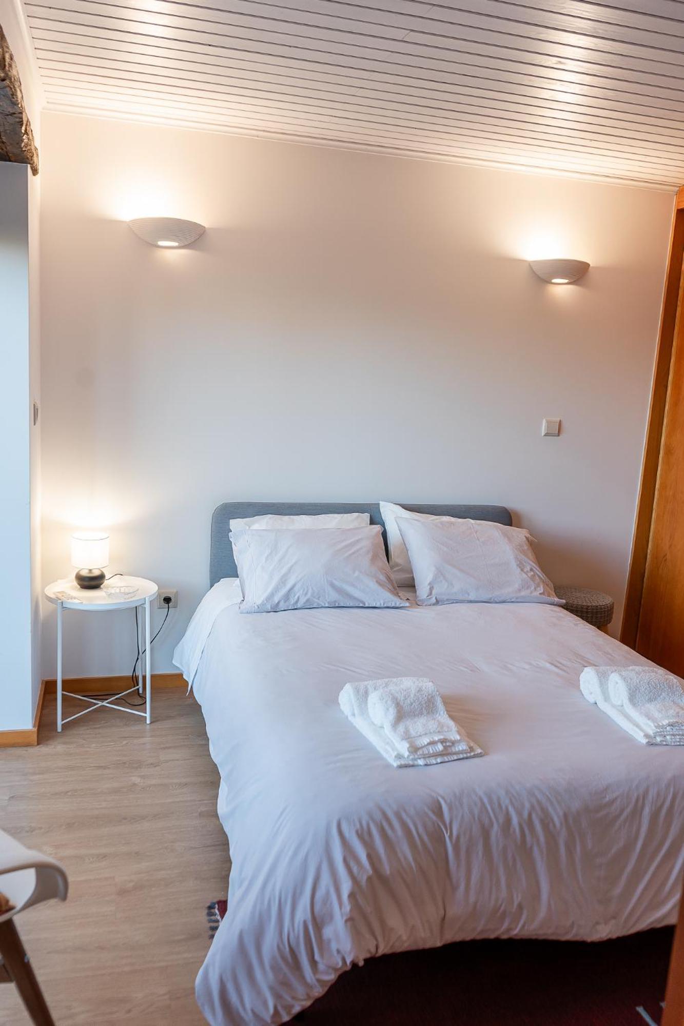Casas Da Morgadinha - Casas De E Hébergement de vacances *